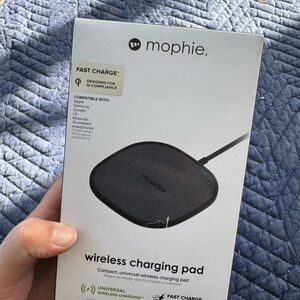 Mophie Charcoal Wireless Charging Pad